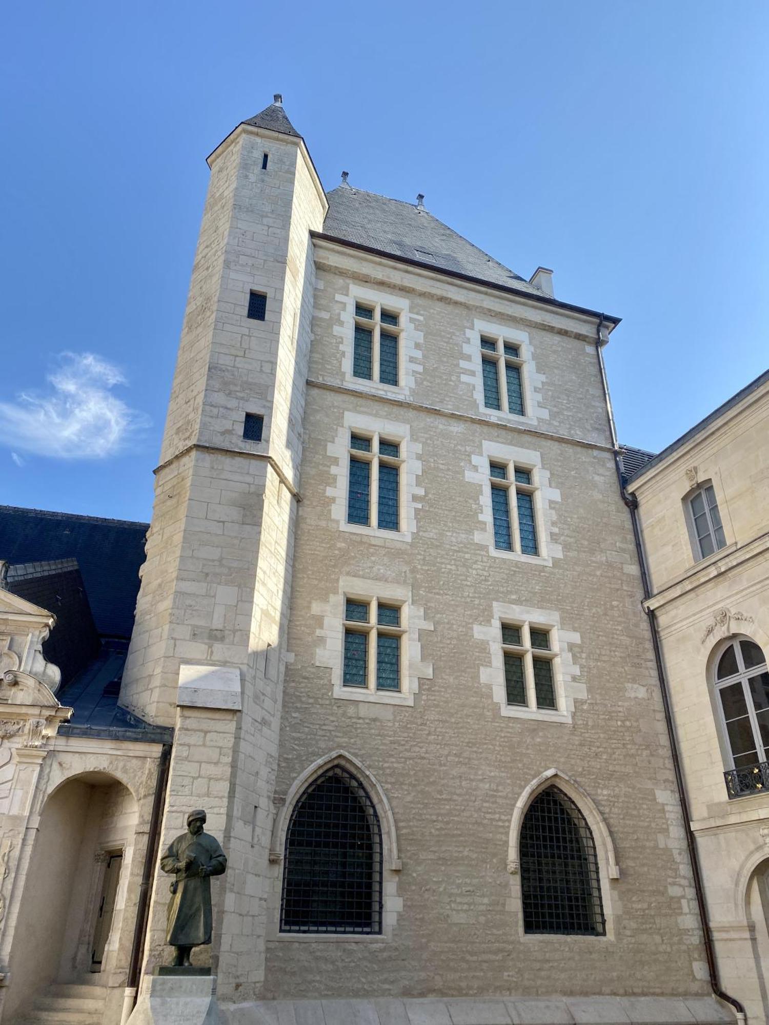 Le Rousseau - Appartement & Suite En Hypercentre Дижон Экстерьер фото